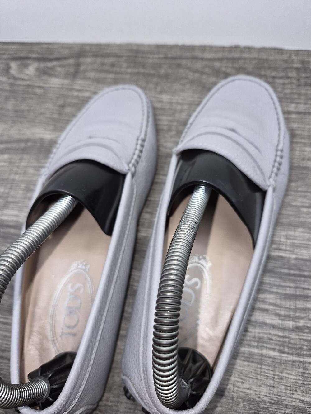 Tod’s Gommino Driving Loafers Made In Italy Leather Women’s Size 37.5EU 7.5 US - Picture 6 of 9